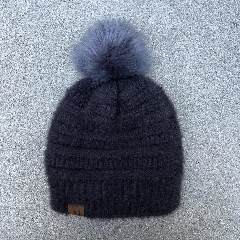 Vi Knit Fleece Lined Beanie Hat Women's Pom Grey Fuzzy Fleece Cap​​​